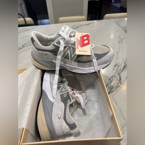 New Balance 990s Gray and White Sneakers